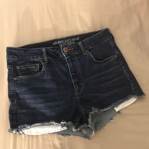 AEO Hi-Rise Shortie
